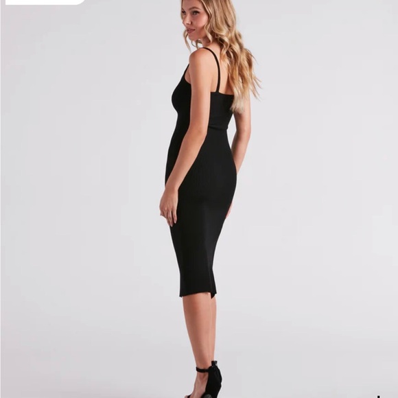 Windsor Perfectly Stylish Sleeveless Black Midi Sweater Dress - Picture 2 of 6